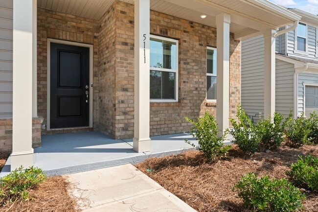 Photo - 5111 Hales Ford Rd