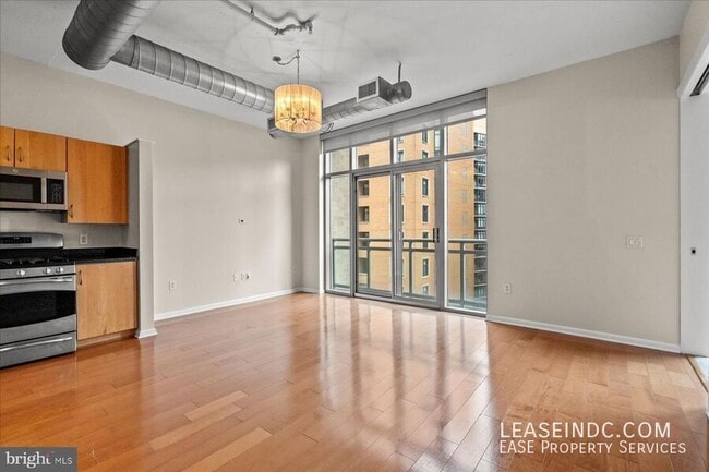 Photo - 811 4th St NW Unit #610x