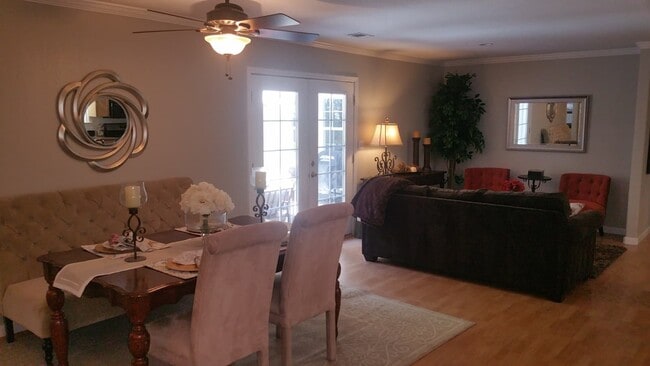 Photo - 87 Panoramic Way
