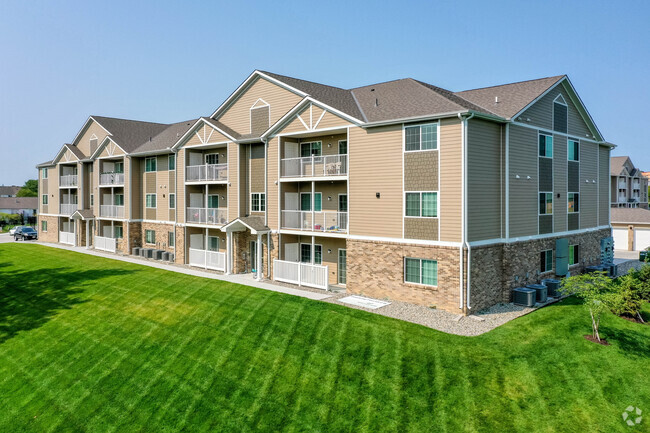 Magic Hills - Magic Hills Apartments