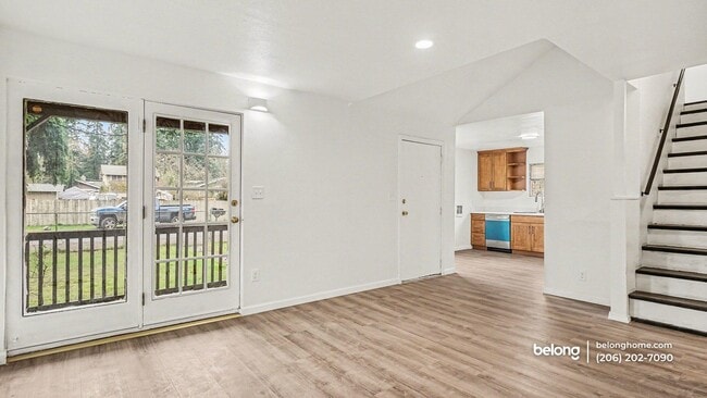 Photo - 16702 Linden Ave N