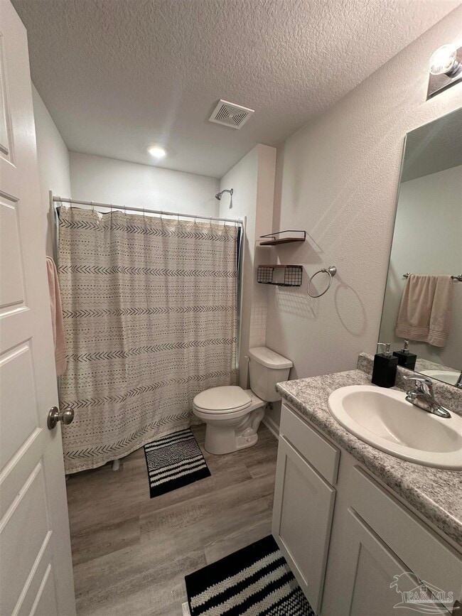 Photo - 5911 Laurel Oak Dr