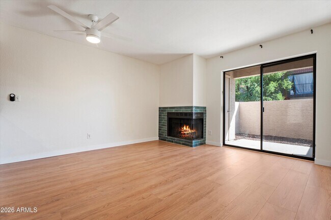 1065 W 1st St Unit 114