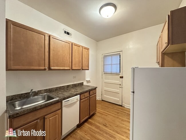 Photo - 4609 N Western Ave Unit A07W