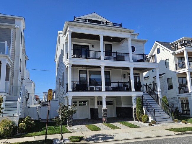 Photo - 102 S Essex Ave