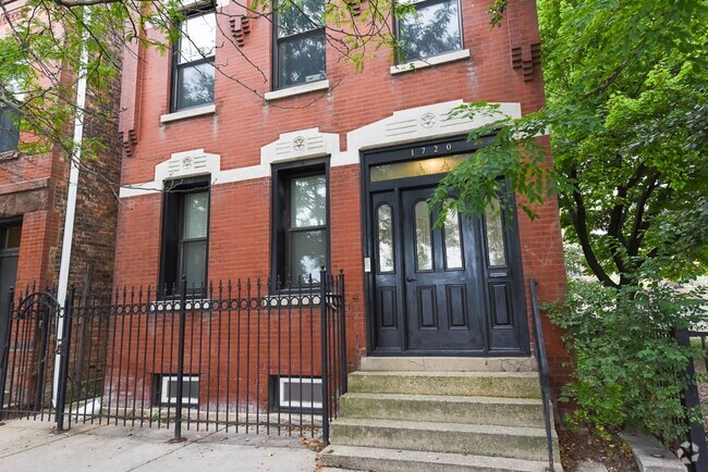 Building Photo - 1720 N Ashland Ave Unit M00B Rental