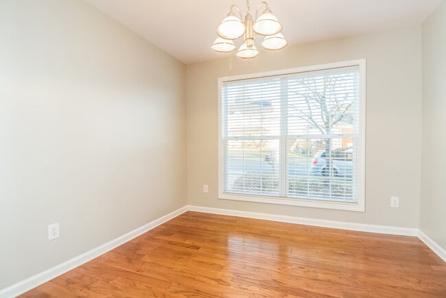 Photo - 1256 Baker Creek Dr