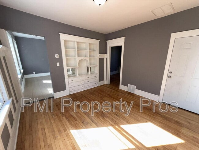 Photo - 2575 N 34th St Unit Upper