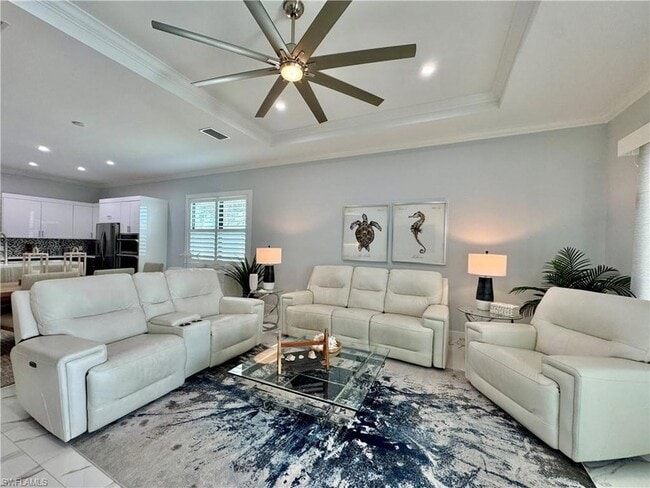 Photo - 656 108th Ave N