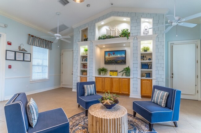 Casa club - Newport Sound Apartments