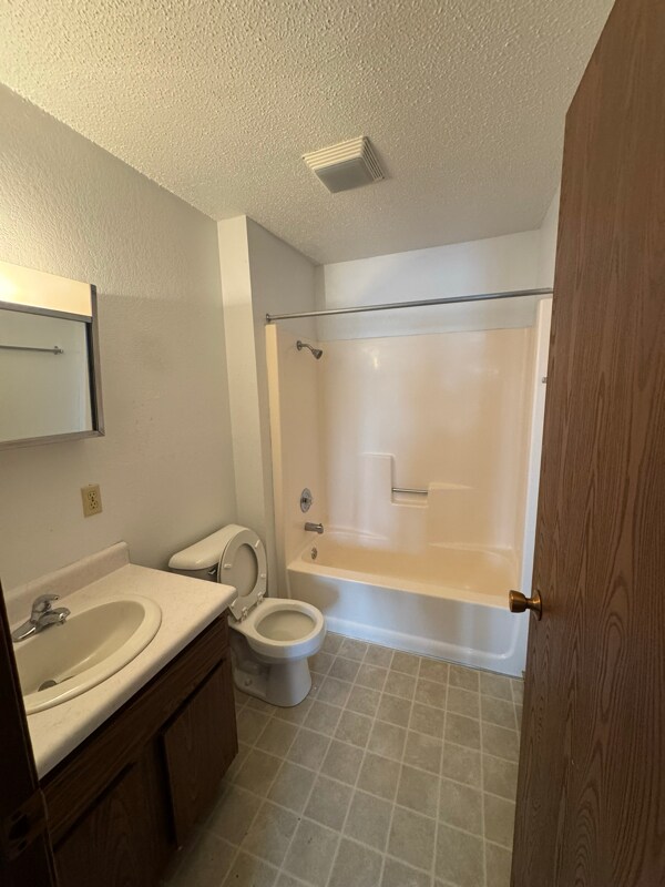 Photo - 301 Bernice St Unit B3