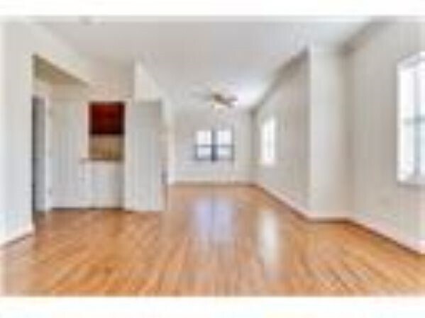 Photo - 10102 Neuens Rd