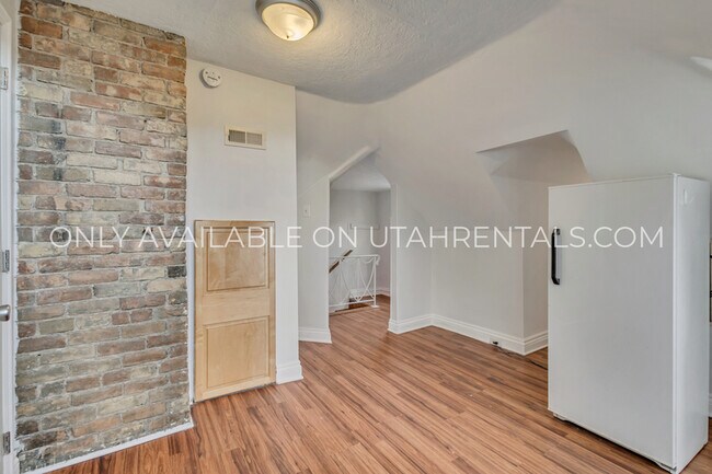 1040 E 200 S Unit 3