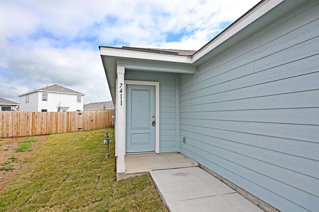 Photo - 7411 Spinel Way