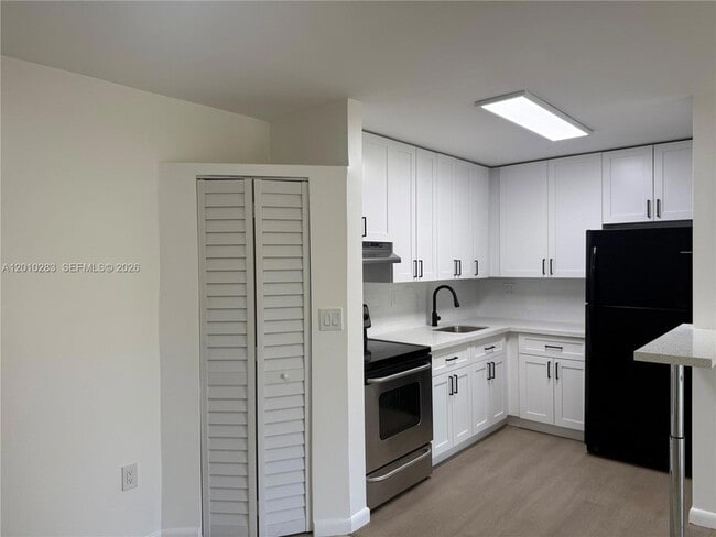 Photo - 7195 NW 179th St Unit 211