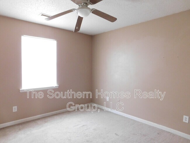 Photo - 204 Arrants Rd