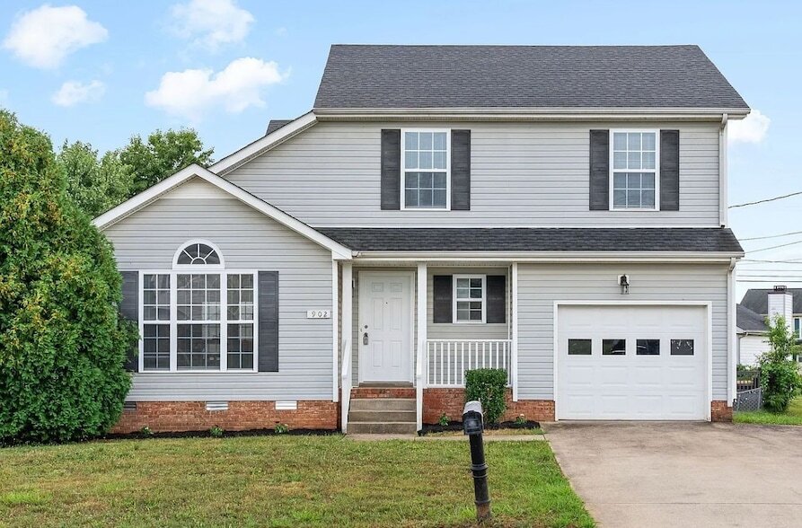 Photo - 902 Fisher Ct
