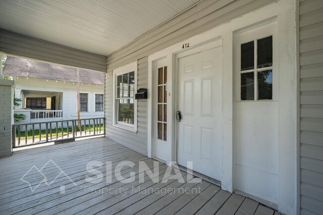 412 12th St SW