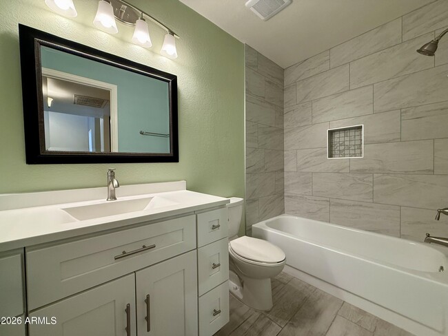 Photo - 1632 N El Camino