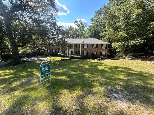 Building Photo - 715 Montague Rd