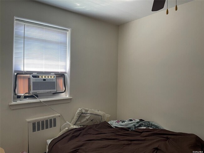 Photo - 81-54 Langdale St Unit 260 B