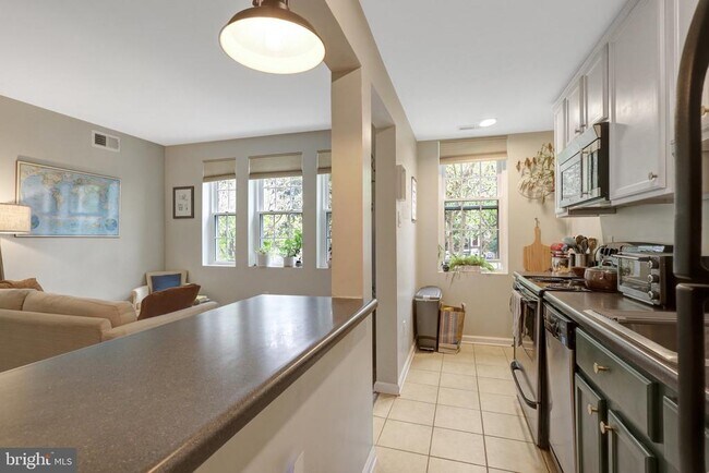 Photo - 1811 Key Blvd Unit 10523