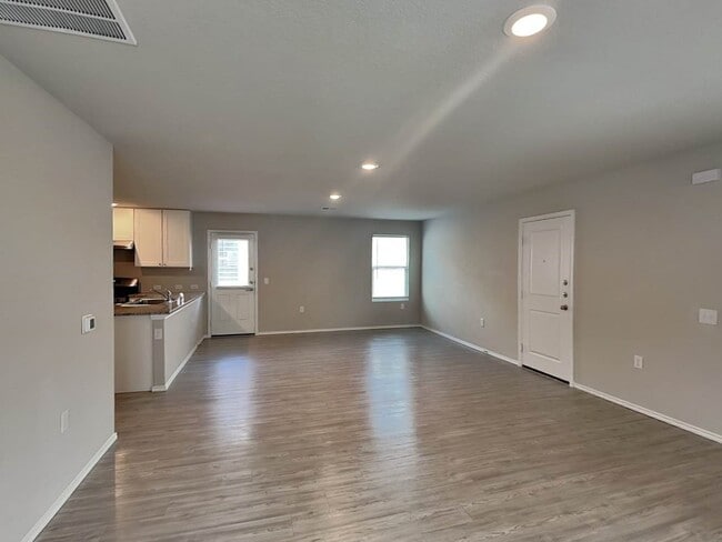 Photo - 13407 Ashworth Blvd