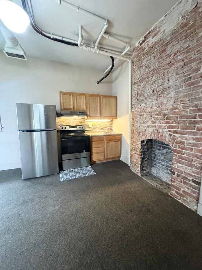 Building Photo - 112 N 38th Ave Unit 2