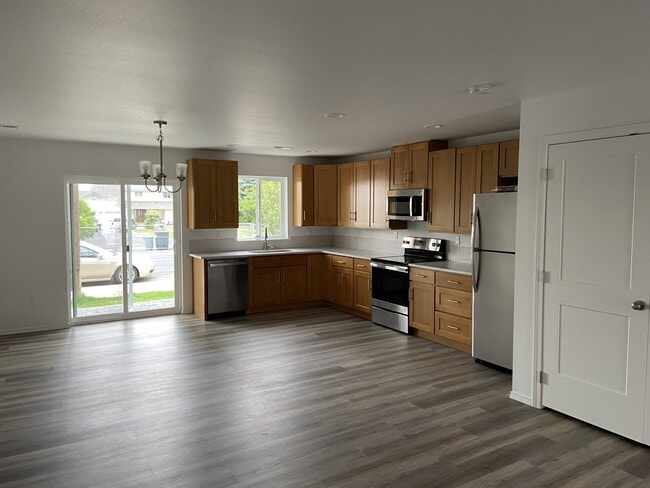 Photo - 2829 W Marina Dr