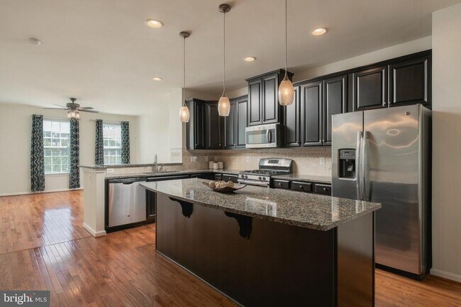 7739 Milton Cir