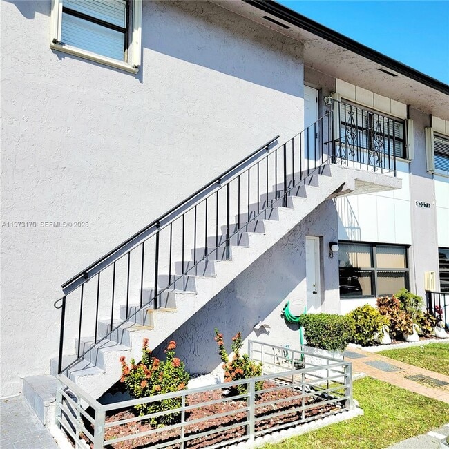 Photo - 13271 SW 17th Ln Unit 6-25