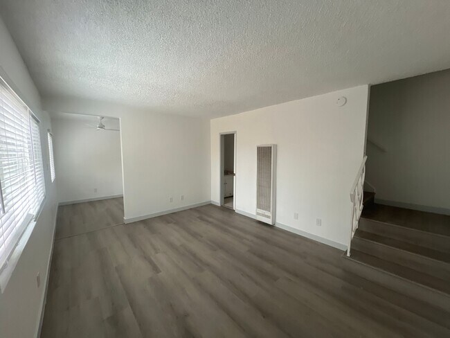 Photo - 2 Bedroom 1.5 Bath $2,450!! $500 Off the 1st Month