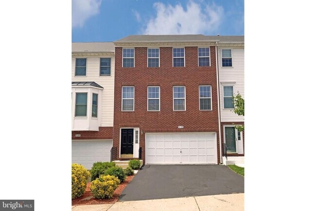 Building Photo - 5150 Ballycastle Cir Rental