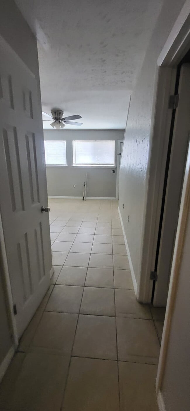 Photo - 3918 Crayrich Cir