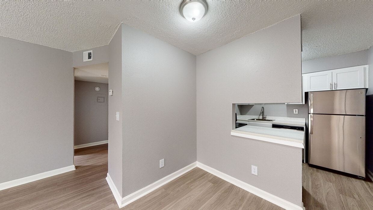 Photo - Fernwood Grove Apartments