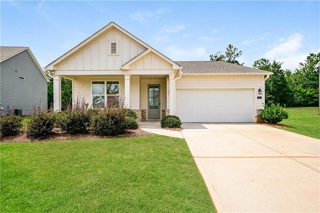 Building Photo - 153 Everett Sq