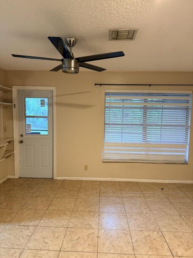 Photo - 1432 NW 93rd Terrace
