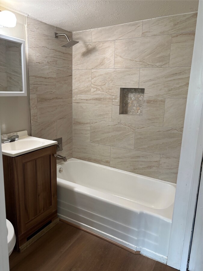 Photo - 5914 Ridgeway Dr