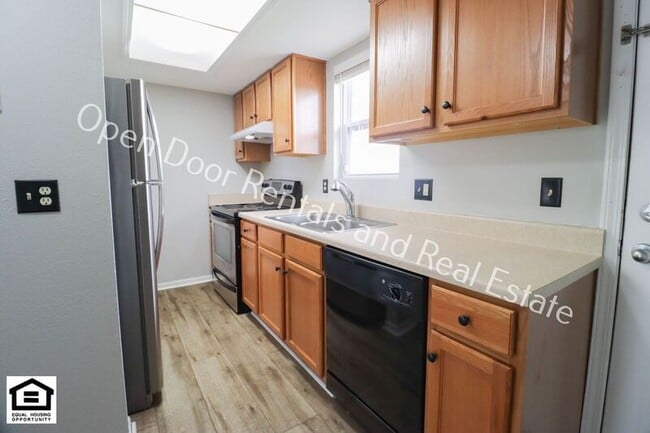 Photo - 7727 E State Blvd