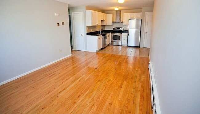 22 Murdock St Unit 2