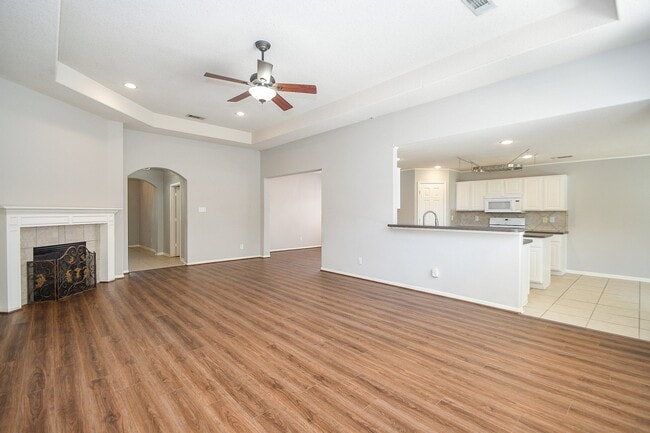 Photo - 707 New Pines Dr