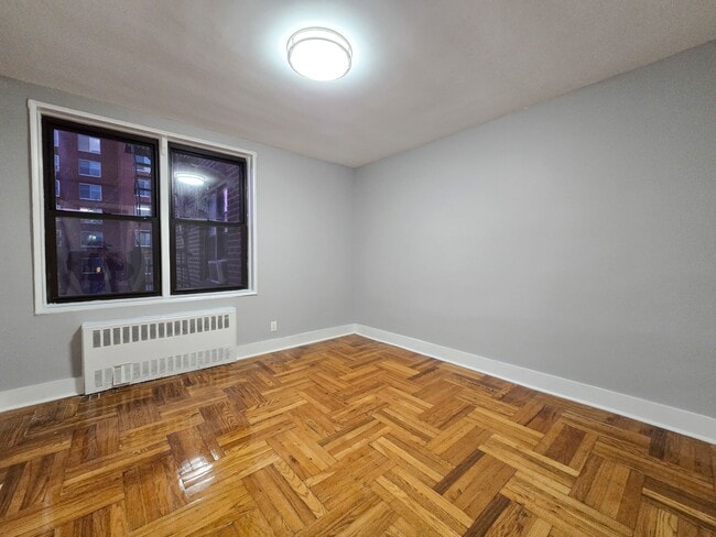 Photo - 525-527 Riverdale Avenue Unit 7F