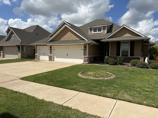 Building Photo - 3604 Judy Lynn Cir