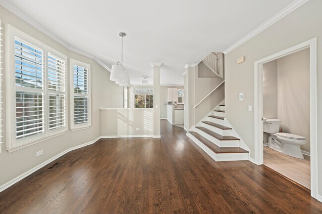 Photo - 2106 Rugen Rd