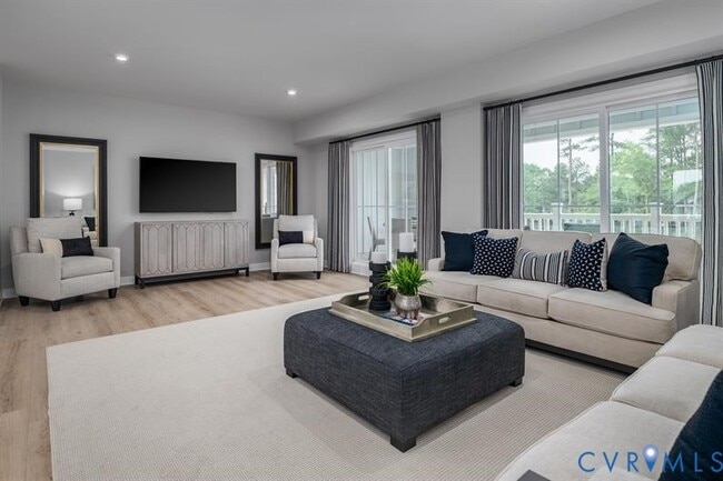 Photo - 8001 Lake Laurel Ln Unit B