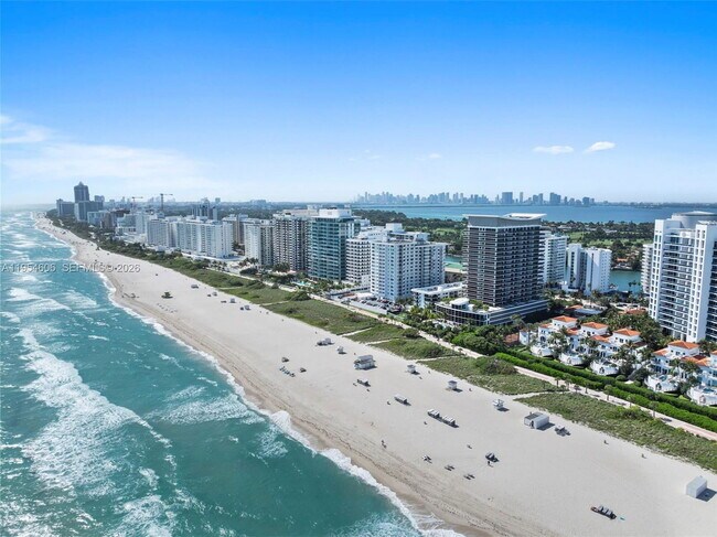 Photo - 5875 Collins Ave Unit PH7