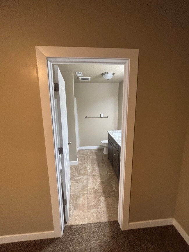 Photo - 308 S 740 W Unidad 204