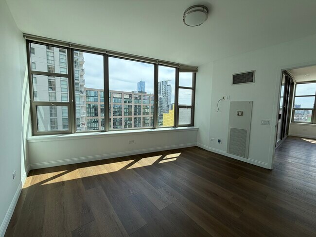 Photo - 200 N Jefferson St Unit 1101