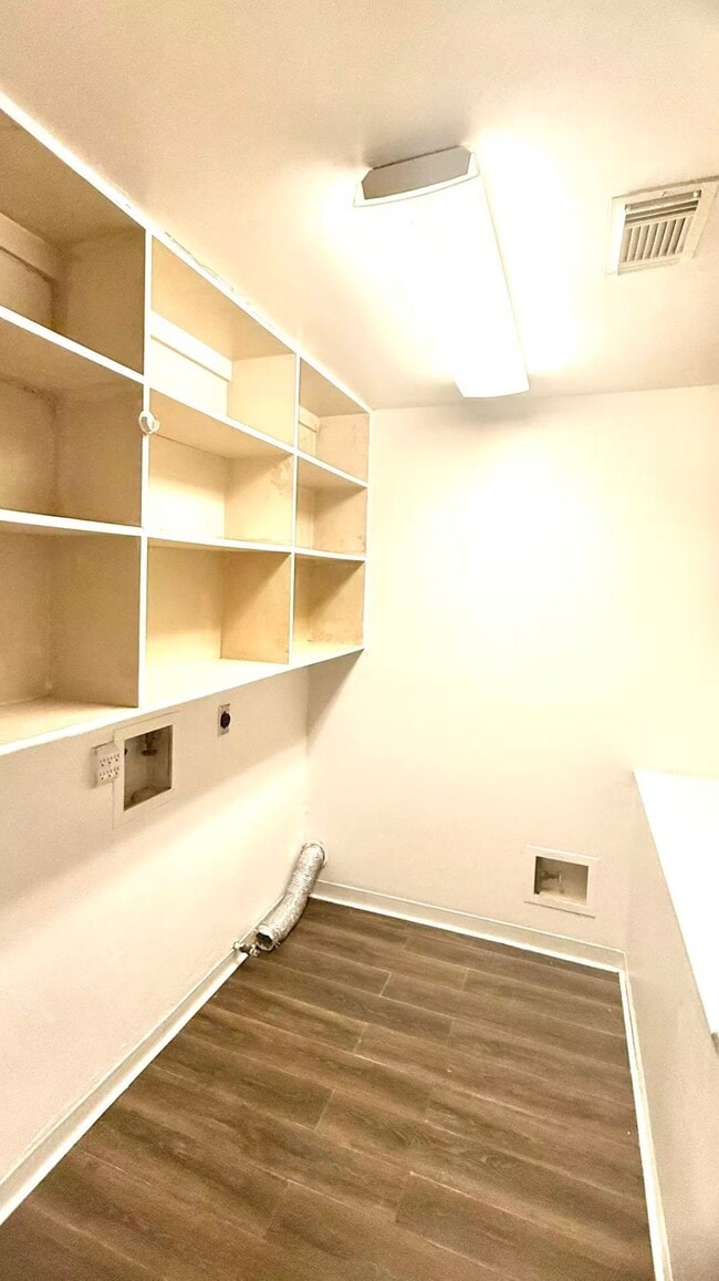 Photo - 16354 Villaret Dr