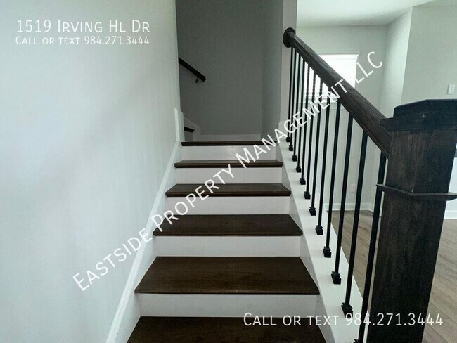 Photo - 1519 Irving Hl Dr